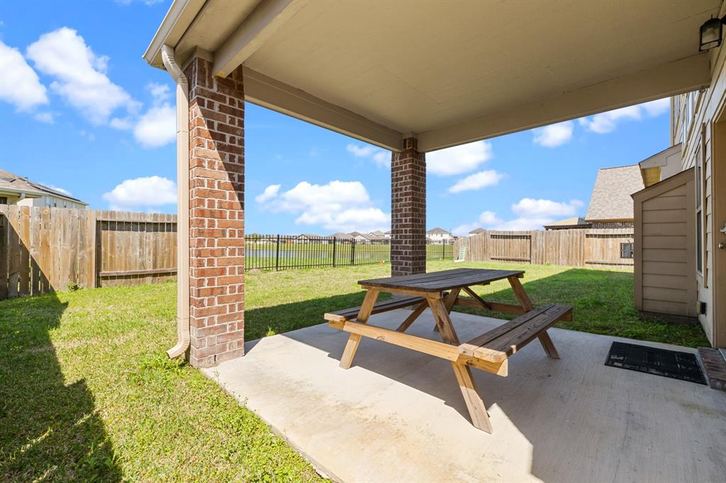 18 Indian Palms Drive, Manvel, Texas image 27