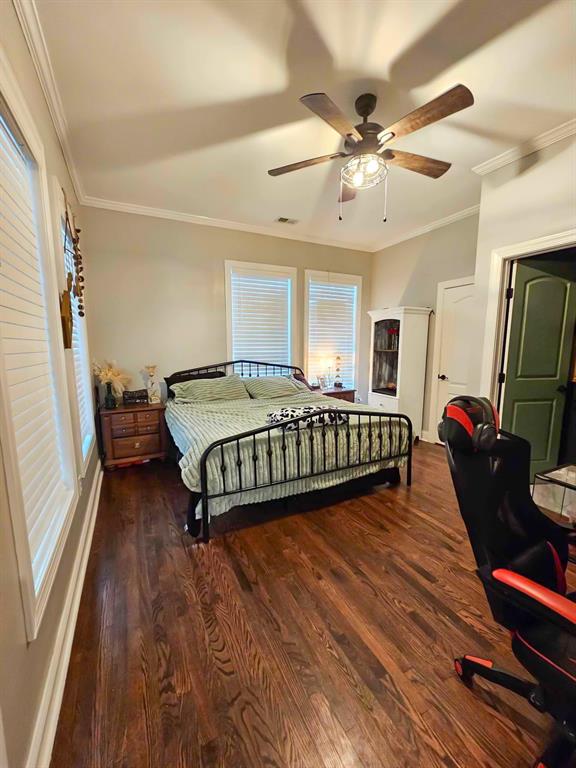 1010 N Howard Street, Palestine, Texas image 11