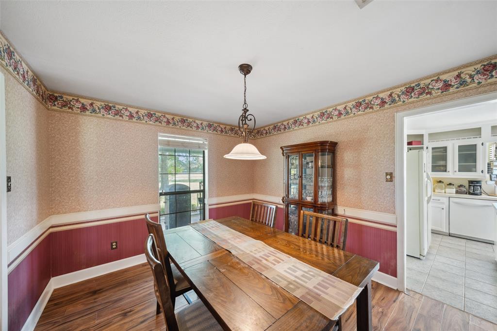 141 Robinson Road, Huntsville, Texas image 16