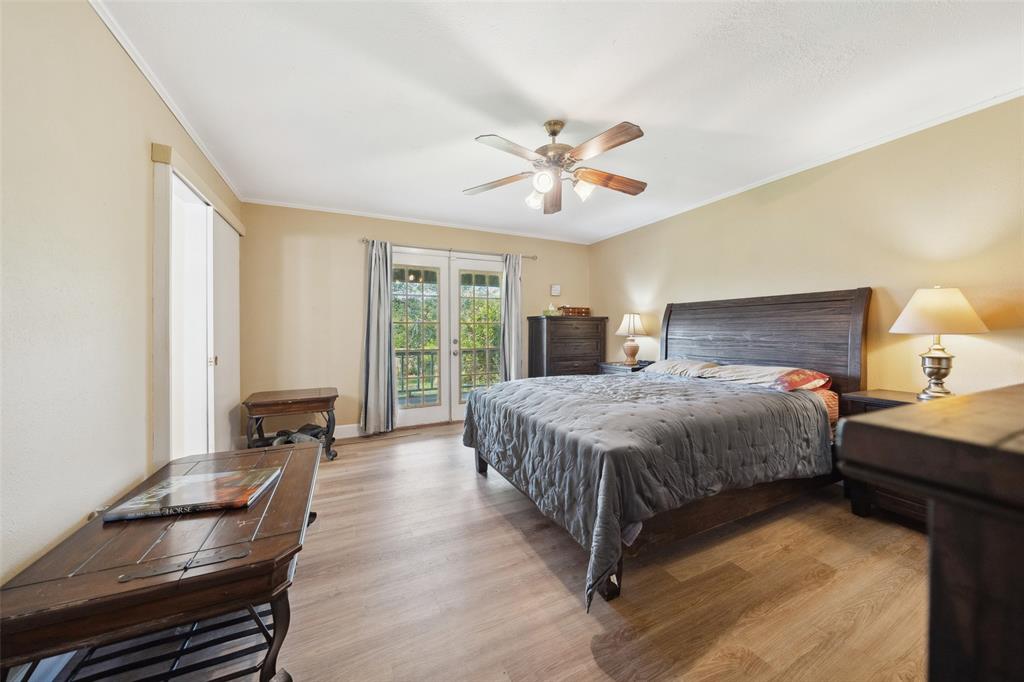 141 Robinson Road, Huntsville, Texas image 18