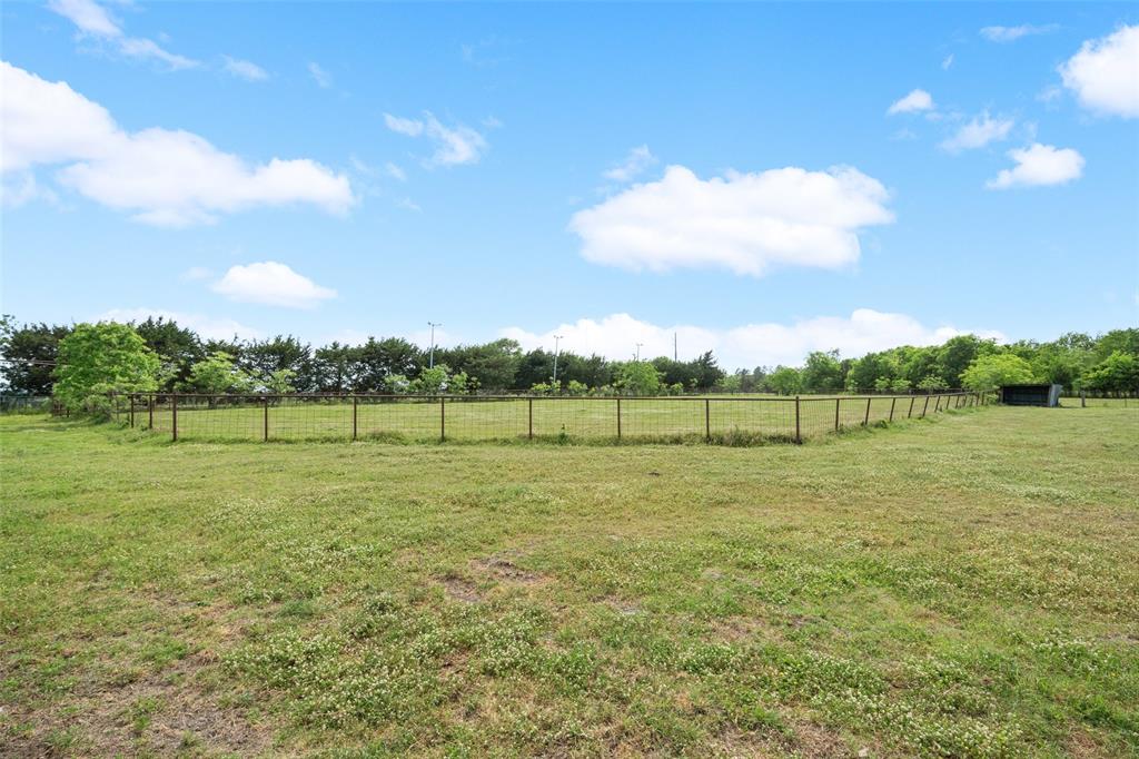 141 Robinson Road, Huntsville, Texas image 47