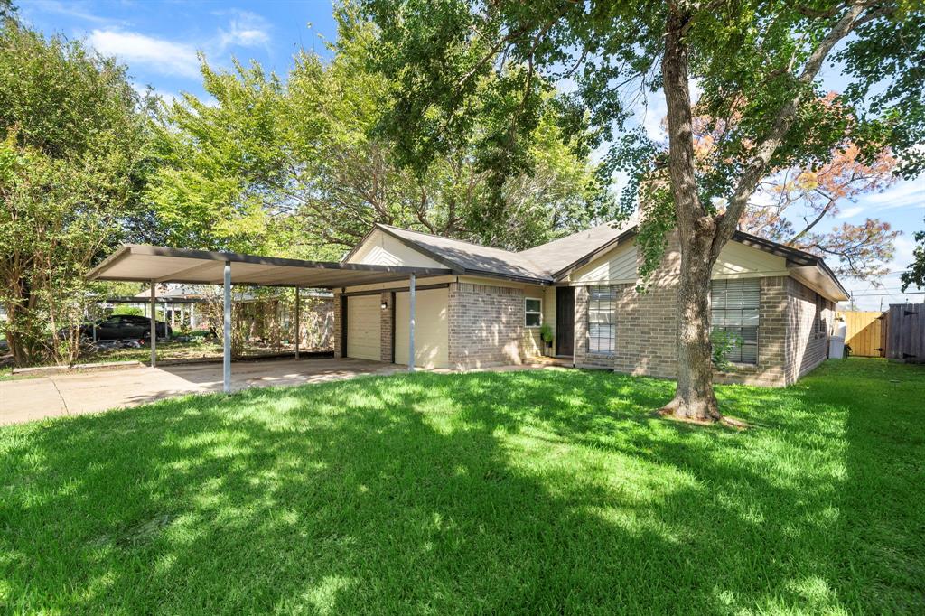 817 S 2nd Street, La Porte, Texas image 17