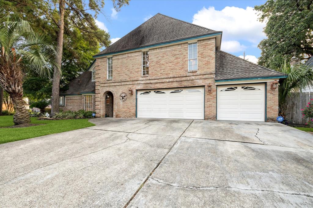 5718 Glenmere Lane, Spring, Texas image 29