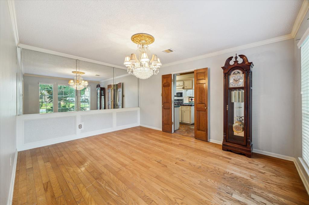 5718 Glenmere Lane, Spring, Texas image 6