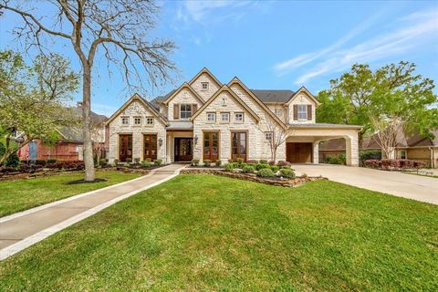 2023 Greenwood Oaks Drive Houston TX 77062