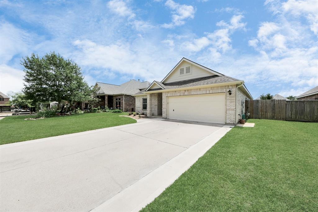 5018 Wimberly Lane, Baytown, Texas image 34