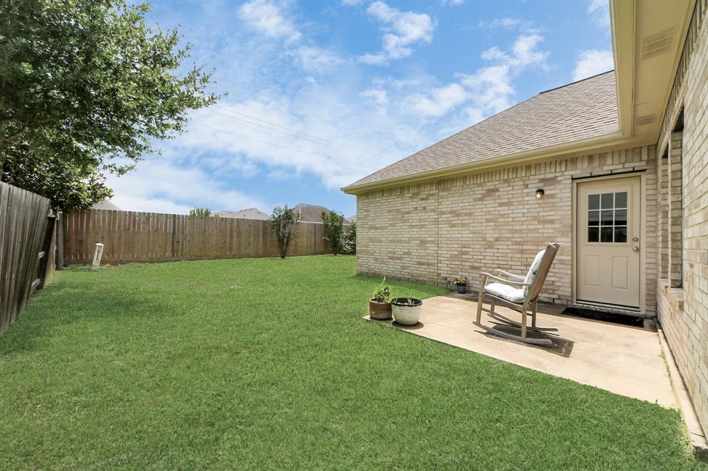 5018 Wimberly Lane, Baytown, Texas image 28