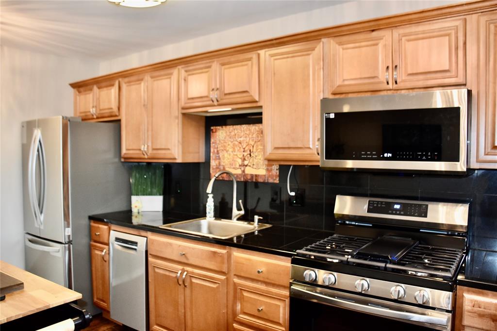 1529 Wirt Road #27, Houston, Texas image 4