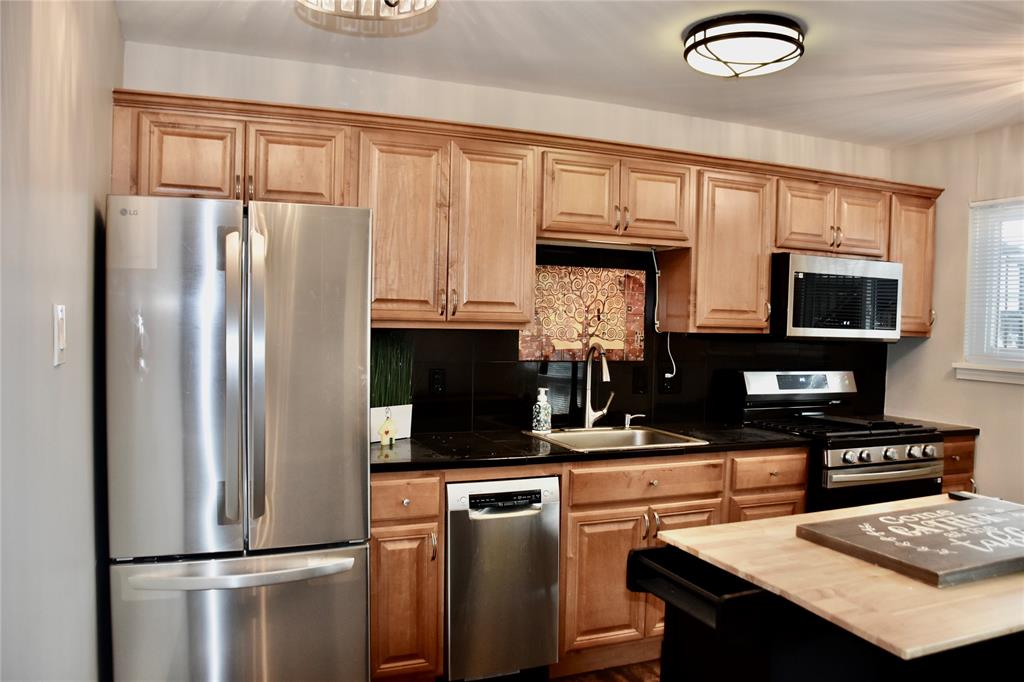 1529 Wirt Road #27, Houston, Texas image 6