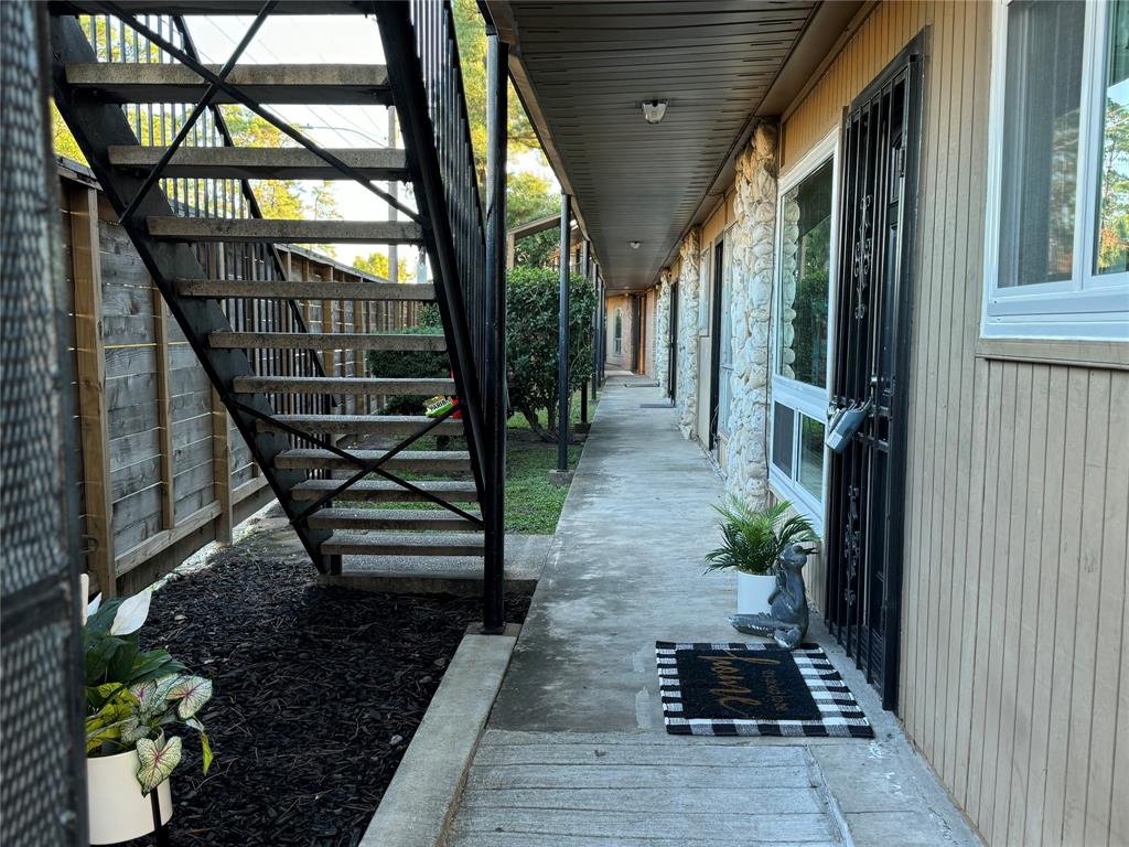 1529 Wirt Road #27, Houston, Texas image 13