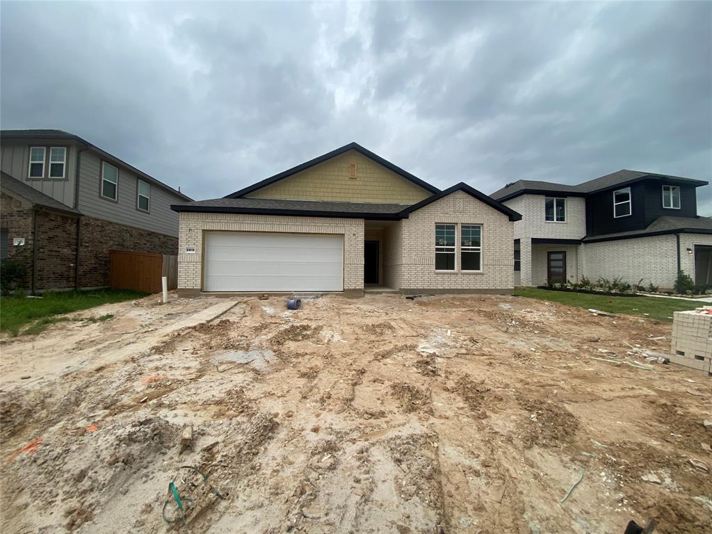 5815 Capri Forest Drive, Katy, Texas image 4
