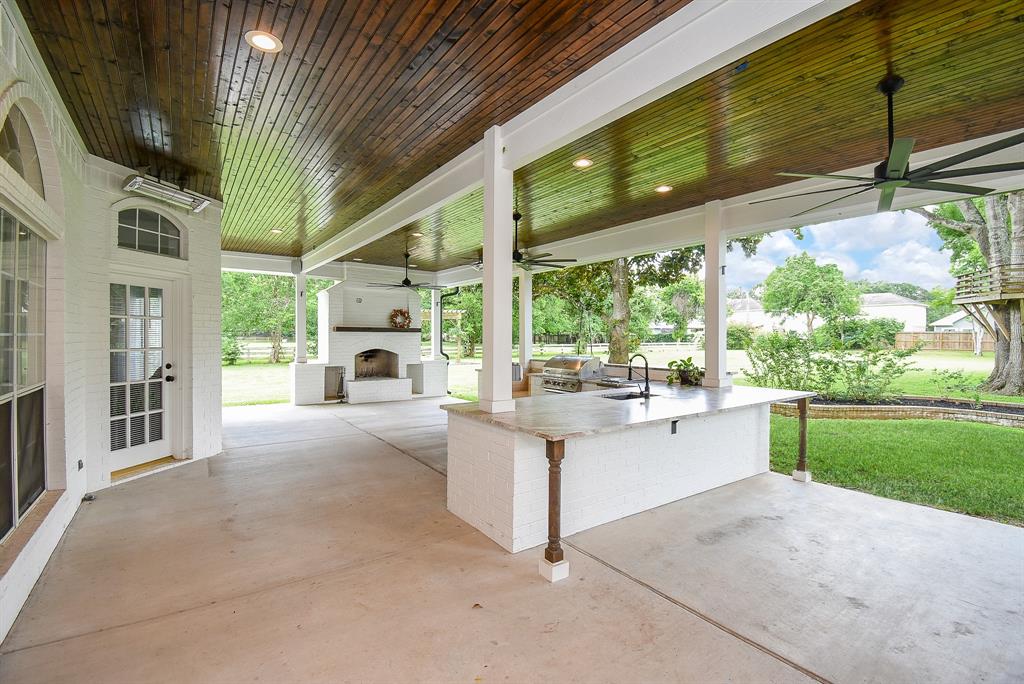 1211 Plantation Meadows Drive
