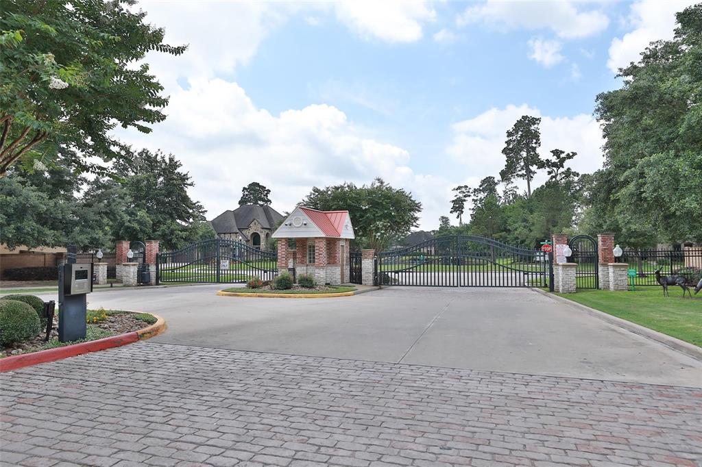 18618 Arlan Lake Drive, Spring, Texas image 7
