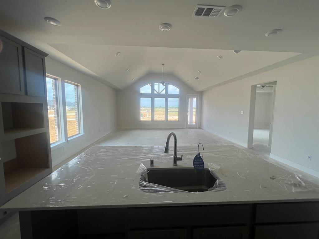 201 Sandhill Grove Trail, Waller, Texas image 6