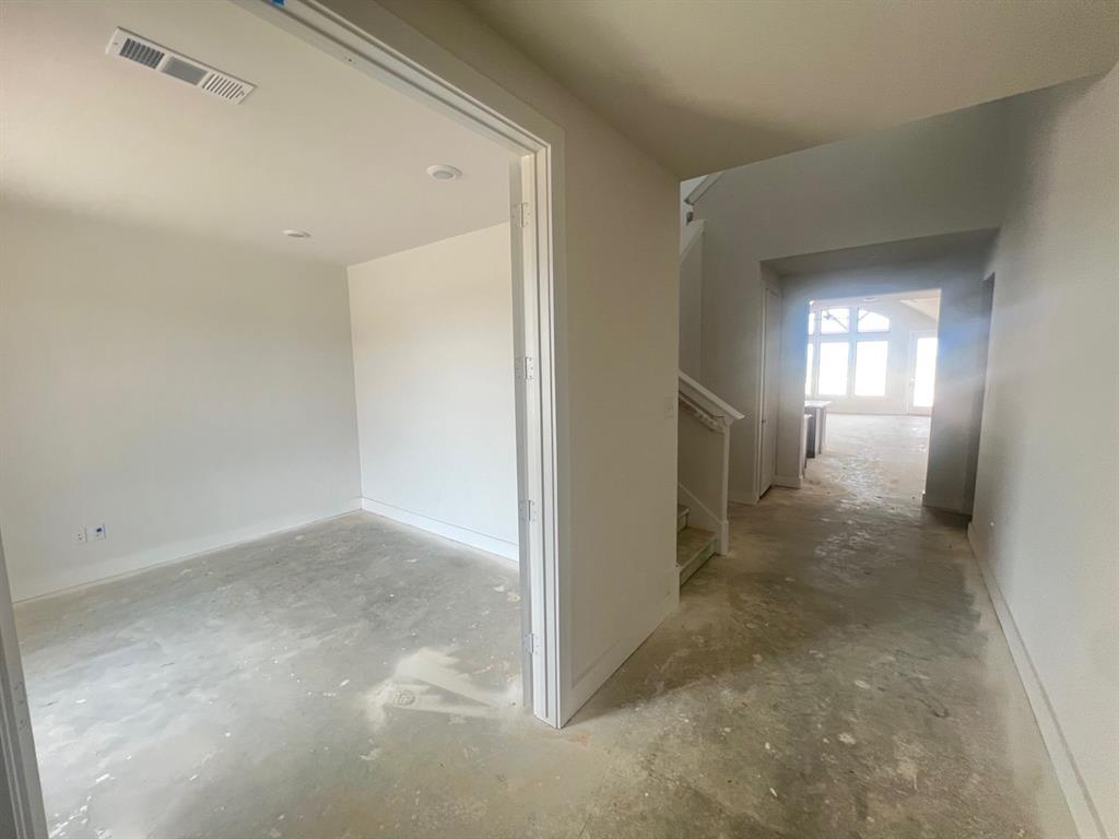 201 Sandhill Grove Trail, Waller, Texas image 3