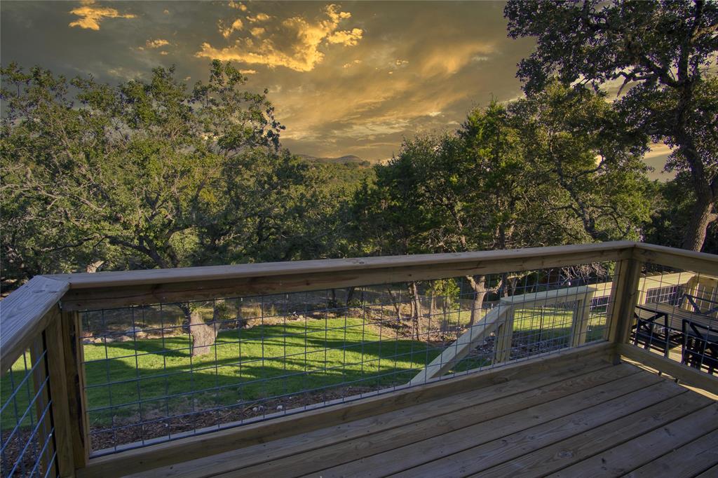1139 Cedar Bend Bnd, Canyon Lake, Texas image 2