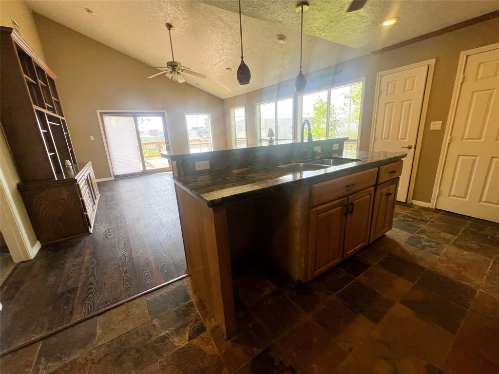 115 12th Street, Dickinson, Texas image 14