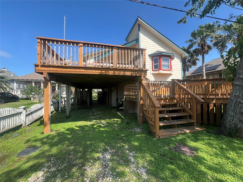 115 12th Street, Dickinson, Texas image 1