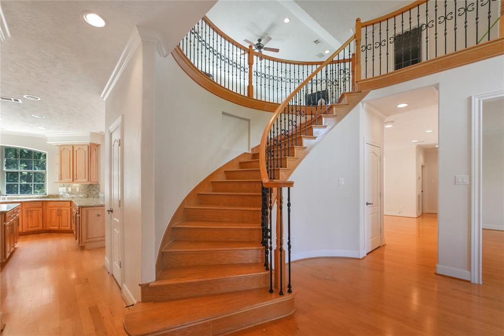 111 Commons Lake Drive