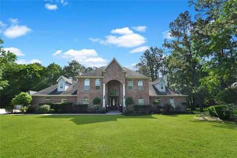 Photo of 111 Commons Lake Drive, Huffman, TX 77336 (MLS # 71196652)