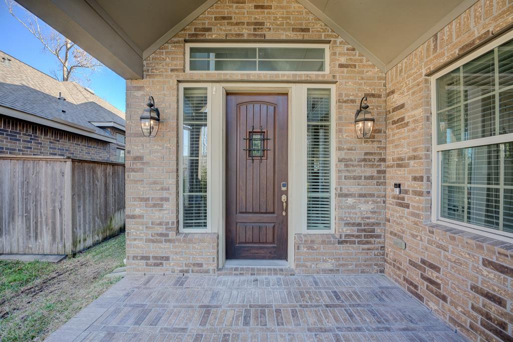 23470 Fauburg Drive, New Caney, Texas image 5