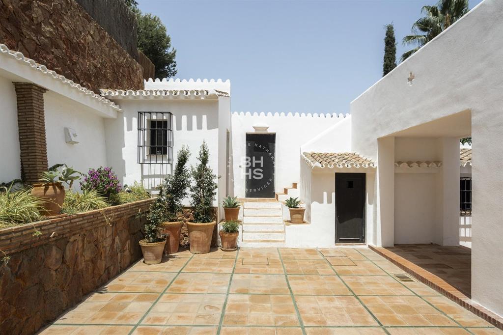 29018, Spain, 6 Bedrooms Bedrooms, ,6 BathroomsBathrooms,Residential,Active,181446