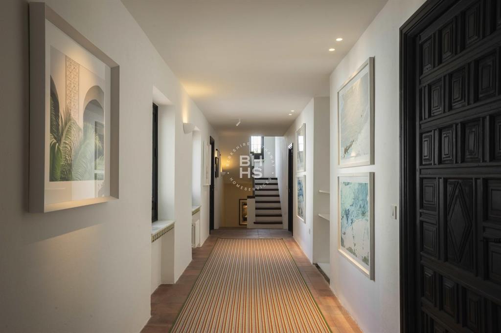 29018, Spain, 6 Bedrooms Bedrooms, ,6 BathroomsBathrooms,Residential,Active,181446