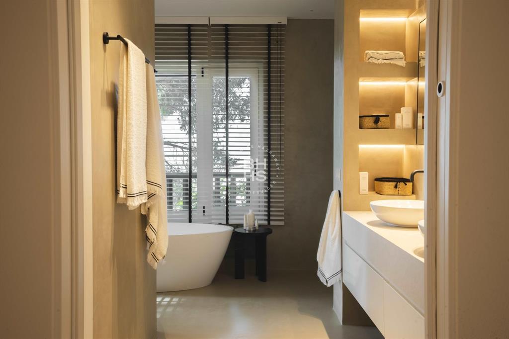 29018, Spain, 6 Bedrooms Bedrooms, ,6 BathroomsBathrooms,Residential,Active,181446