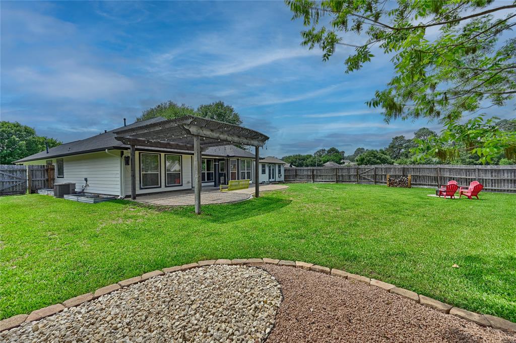 2701 Cypress Circle, Brenham, Texas image 32