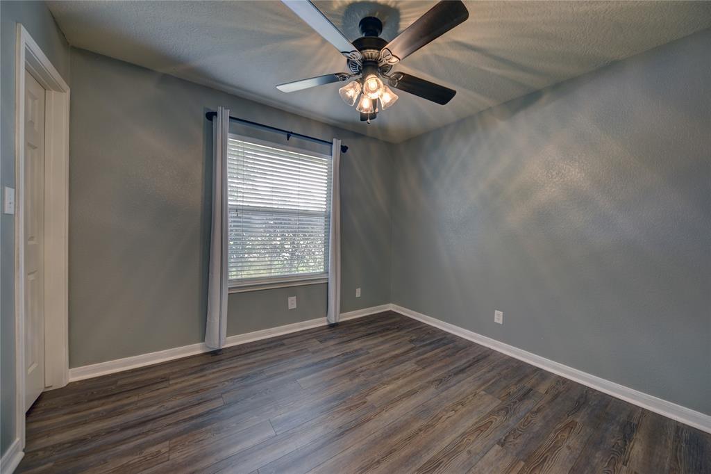 2701 Cypress Circle, Brenham, Texas image 10