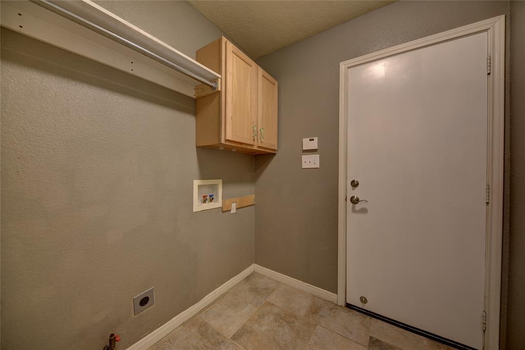 2701 Cypress Circle, Brenham, Texas image 30