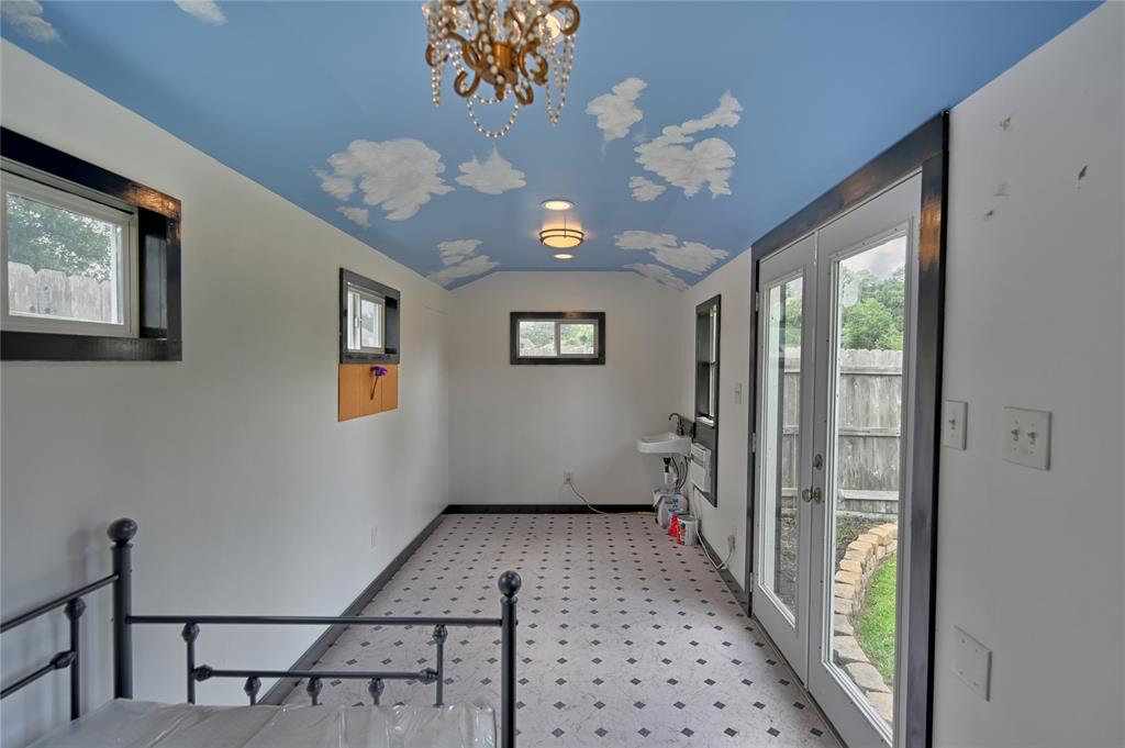 2701 Cypress Circle, Brenham, Texas image 34