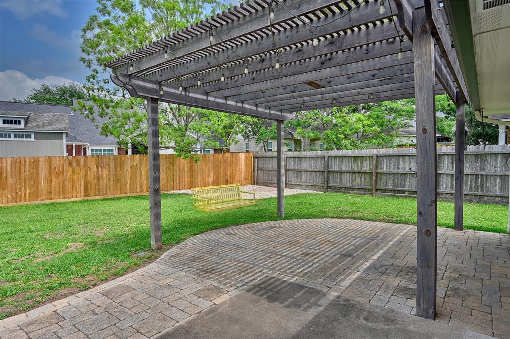 2701 Cypress Circle, Brenham, Texas image 31