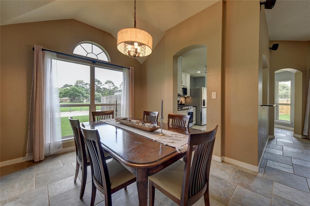 2701 Cypress Circle, Brenham, Texas image 13