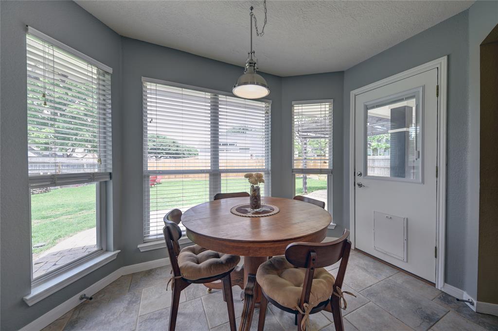 2701 Cypress Circle, Brenham, Texas image 20