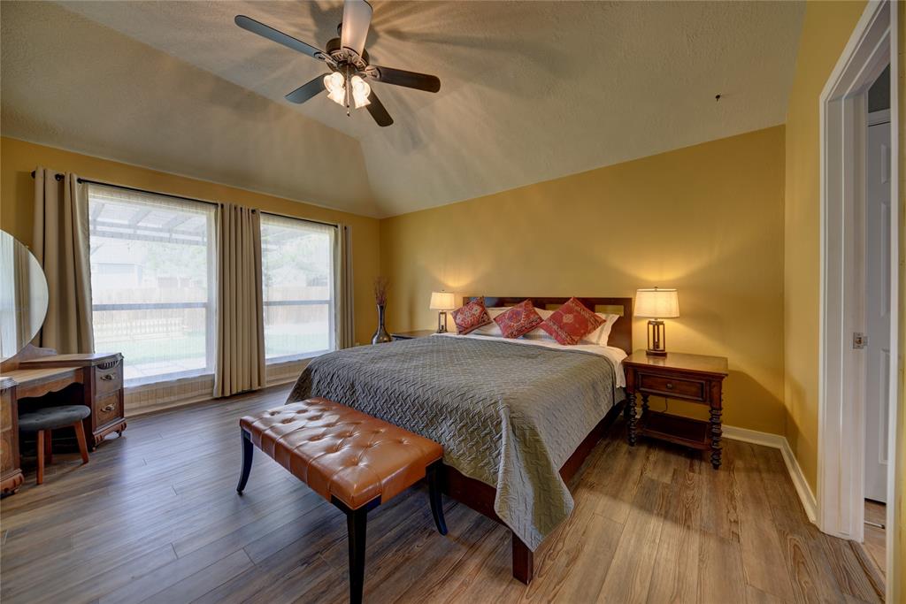 2701 Cypress Circle, Brenham, Texas image 25