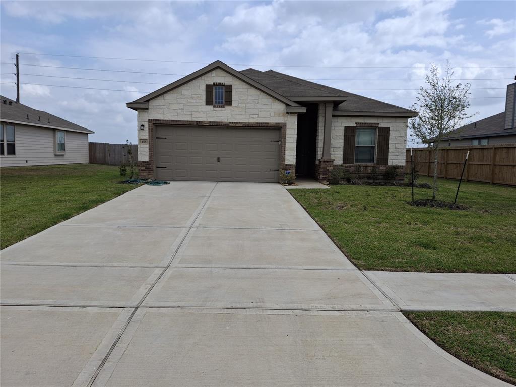 510 Turtle Dove Dr Dr, Sealy, Texas image 1
