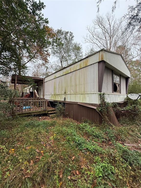 457 Fagan Drive, Livingston, Texas image 3
