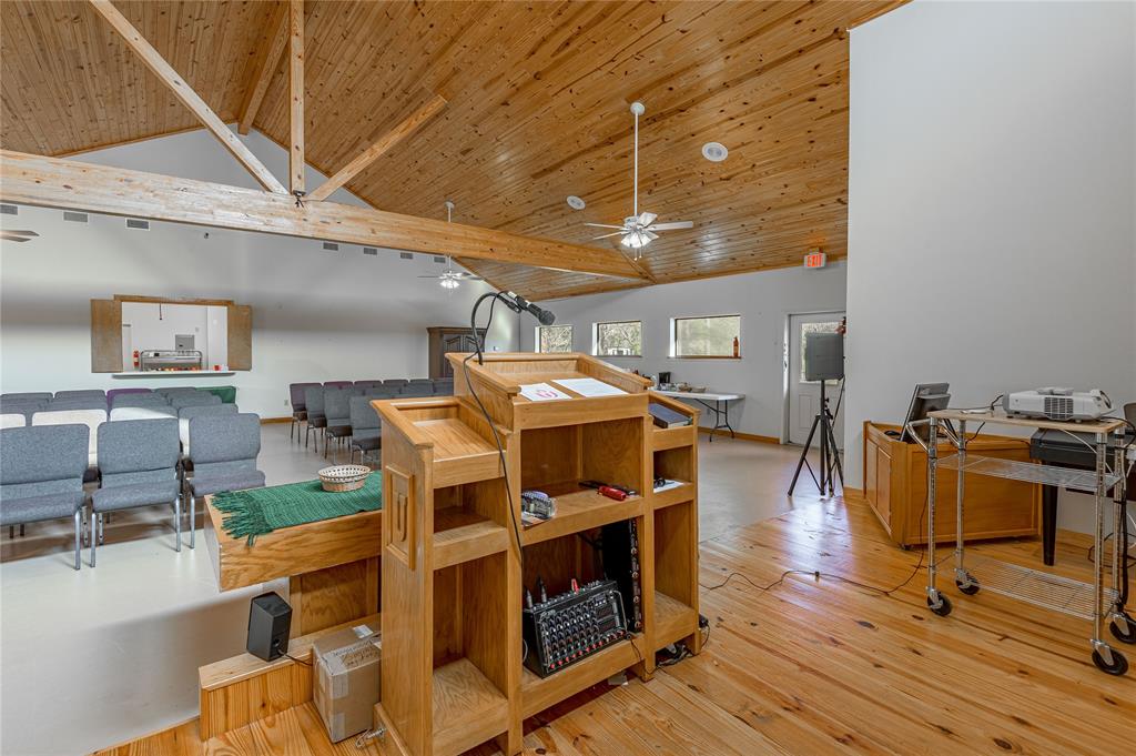 144 Mosely Lane, Huntsville, Texas image 11
