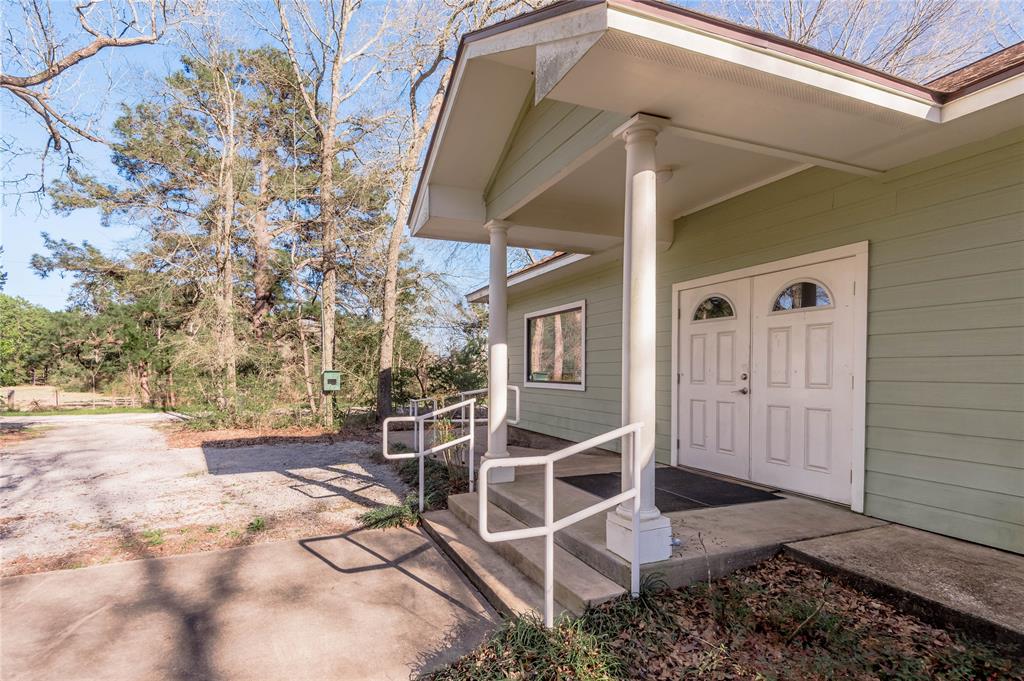 144 Mosely Lane, Huntsville, Texas image 3