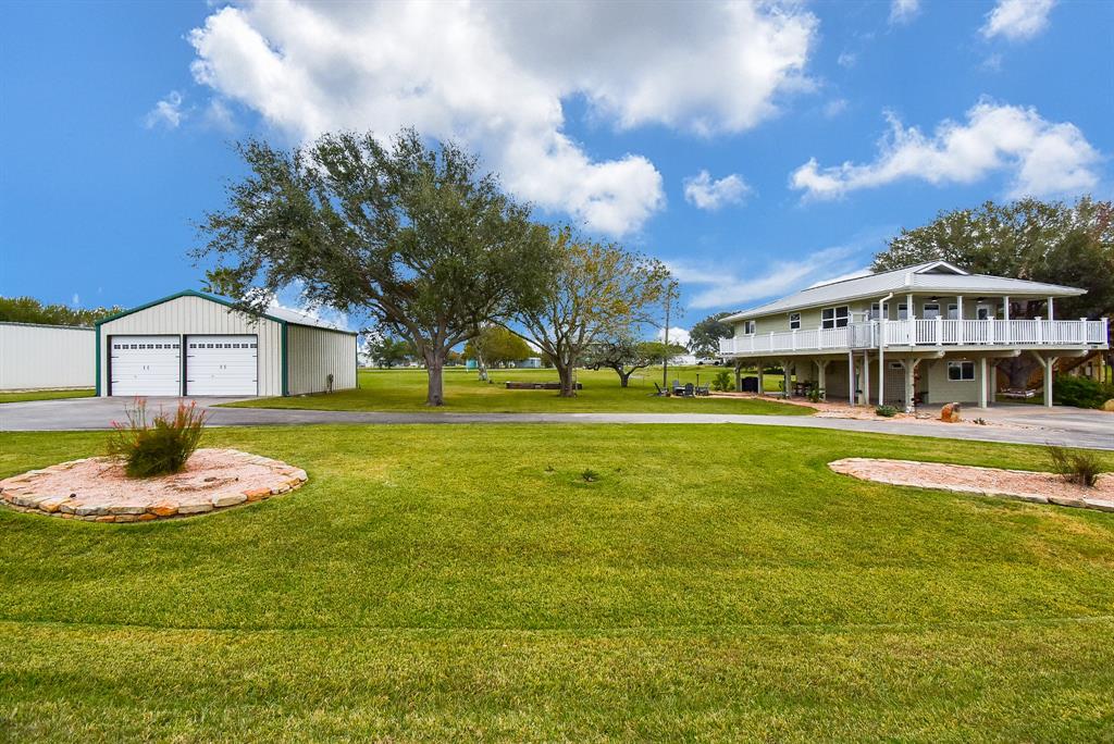 1289 W Bayshore Drive, Palacios, Texas image 48