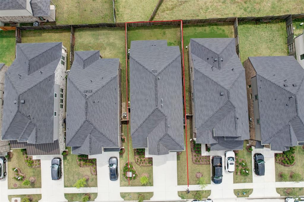 17715 Tree Of Heaven, Conroe, Texas image 2