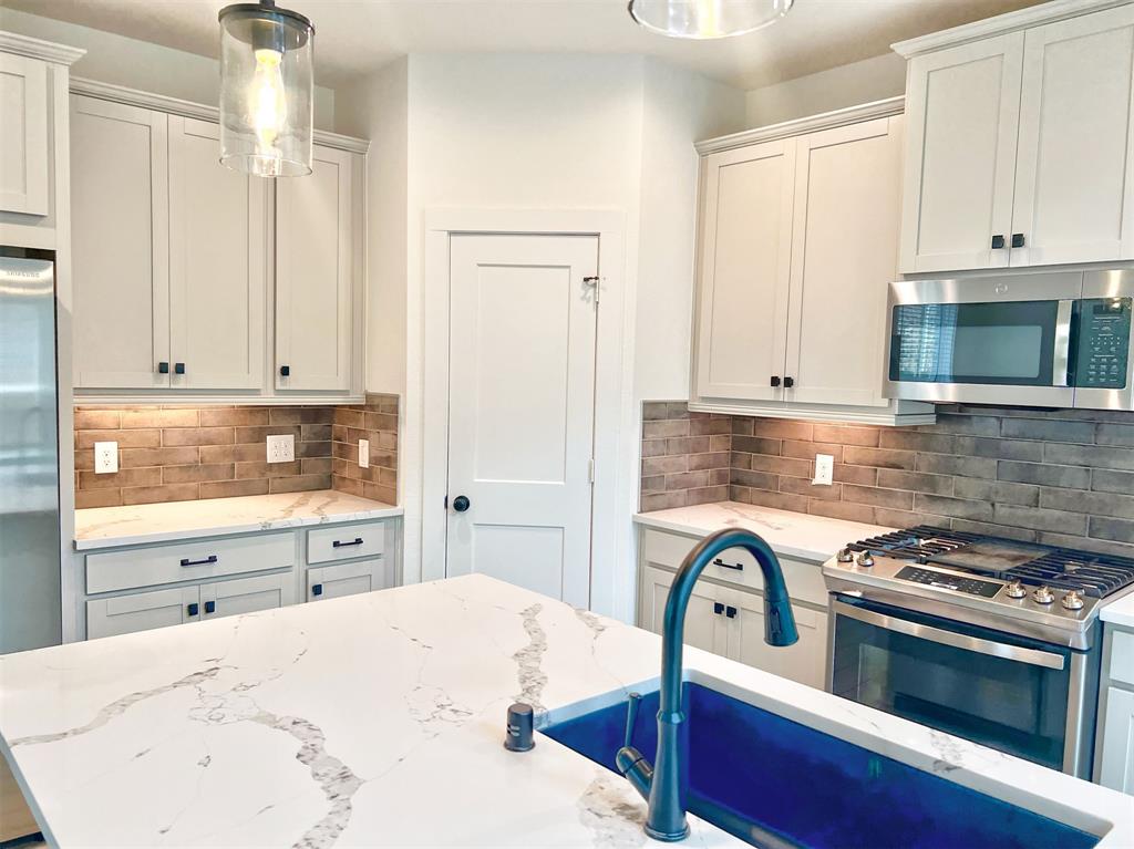 17715 Tree Of Heaven, Conroe, Texas image 12