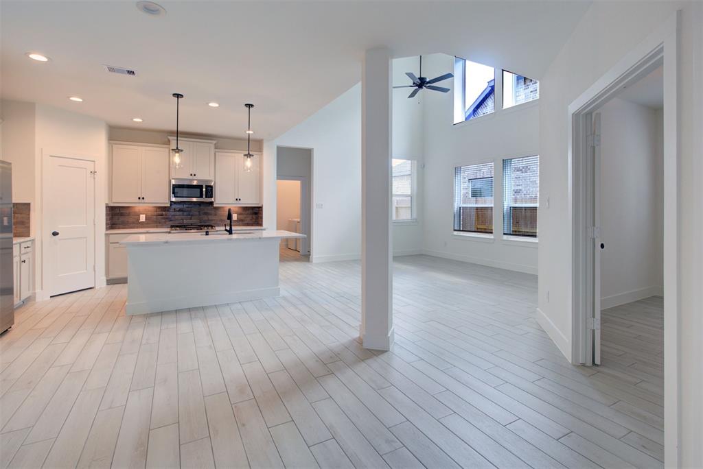 17715 Tree Of Heaven, Conroe, Texas image 3
