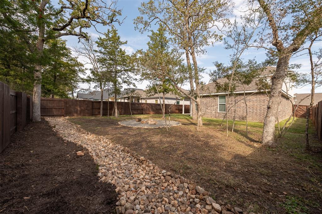 1636 Briscoe Manor Court, College Station, Texas image 35