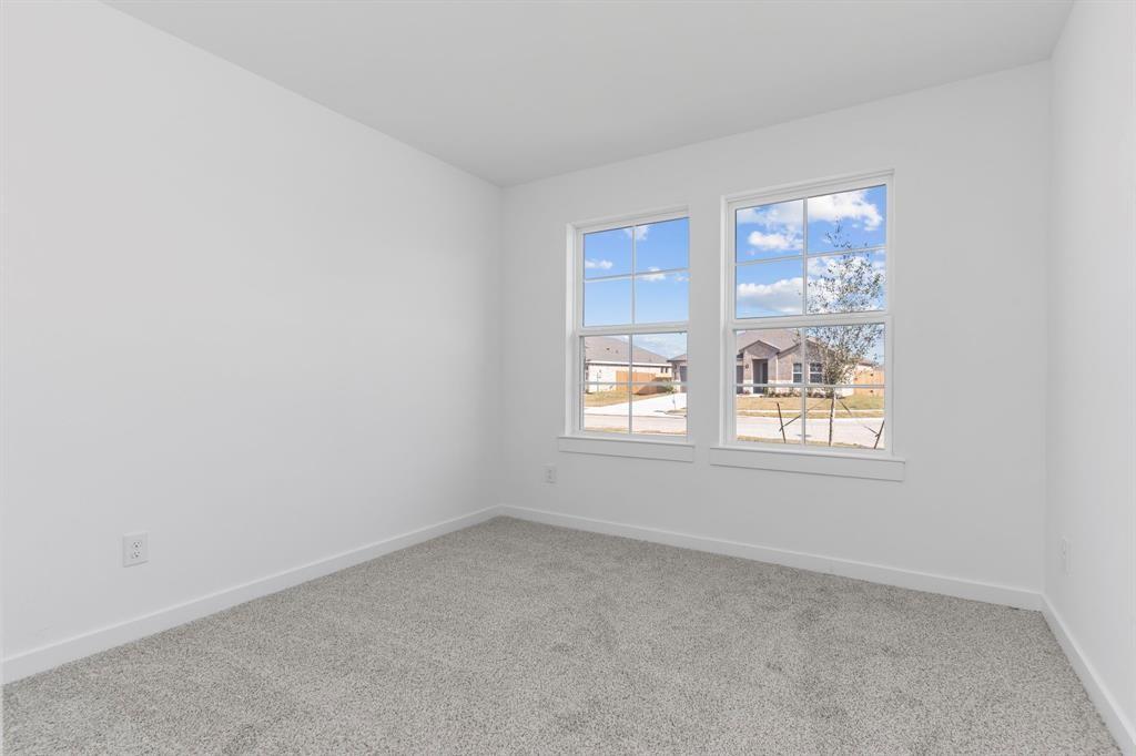 518 Robin Street, Angleton, Texas image 14