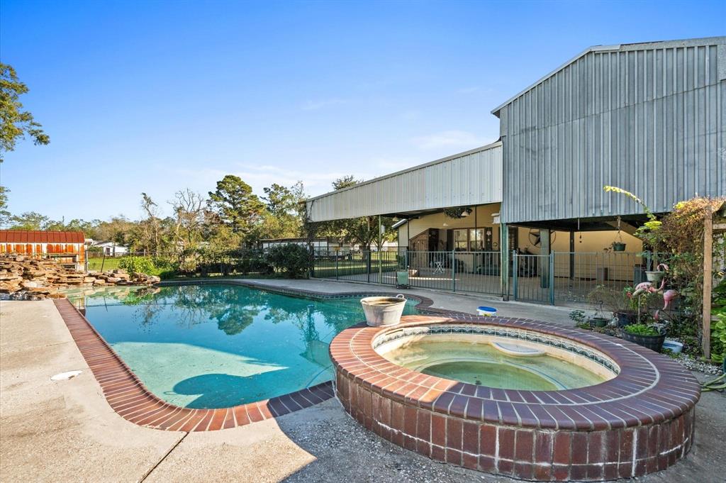 93 County Road 401 Road, Dayton, Texas image 7