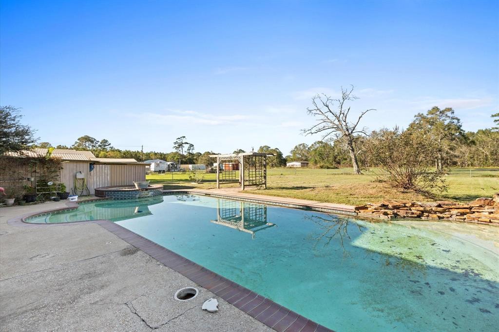 93 County Road 401 Road, Dayton, Texas image 6