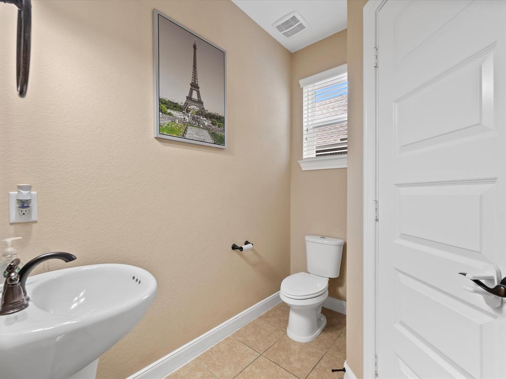 18118 Berry Garden Lane, Spring, Texas image 17