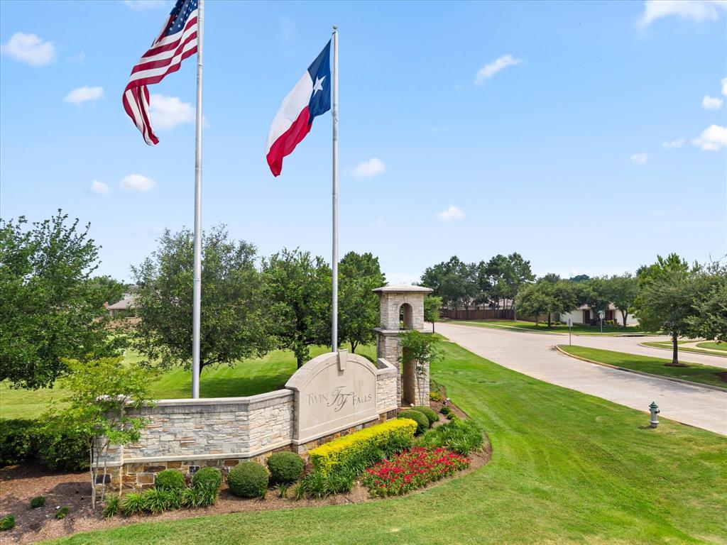 18118 Berry Garden Lane, Spring, Texas image 45